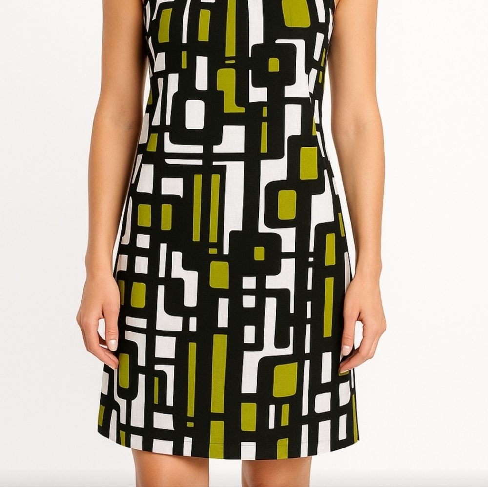 Laura Petite | Geometric Print Halter Neckline Midi Dress - Picture 9 of 11